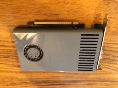 Placa de vídeo Apple Mac Pro NVIDIA GeForce GT 120 512MB 820-2436-A A1310 - Imagem 1 de 3