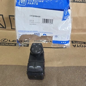 OEM GM 2016-2023 Chevrolet Camaro Driver Door Window Switch 84586429 - Picture 1 of 6