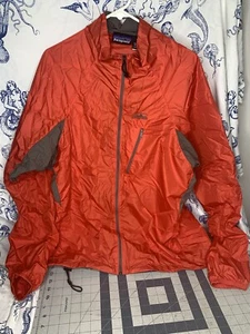 PATAGONIA PACKABLE MENS JACKET EXTRA LARGE GREEN LIGHTWEIGHT RUNNING (H1) - Picture 1 of 7
