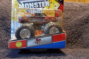 HOT WHEELS MONSTER JAM TRUCK NORTHERN NIGHTMARE WITH TOPPS TRADING CARD - Picture 1 of 7