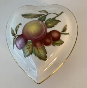 Vintage Spode Heart Trinket Box Made In England Fruit Pattern With Leaves - Picture 1 of 10