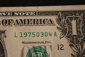 ONE DOLLAR FANCY BIRTHDAY/ANNIVERSARY NOTE [MARCH 4, 1975]  SN # L 19750304 A - Picture 1 of 3
