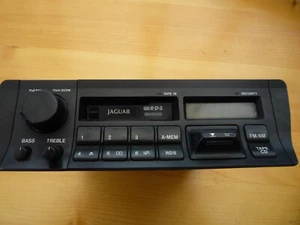 JAGUAR/DAIMLER XJ40 RADIO HEAD UNIT DBC 11034 - Bild 1 von 4