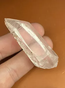 Arkansas Water Clear Double Terminated Quartz Crystal Point Fisher Mtn, Mt. Ida - Picture 1 of 5