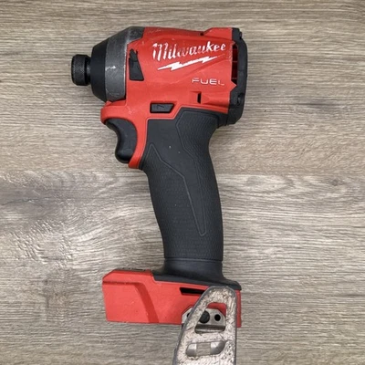 Milwaukee FUEL M18 2853-20 1/4-Inch Cordless HEX Impact Driver - Image 1 of 2