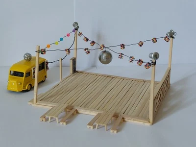 " Les Séries Spéciales" Citroen Hy Discomobile " La Guinguette"  Base Norev 1/60 - Photo 1/4