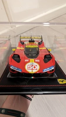 1:18 BBR Ferrari 499P #50 Le Mans 2023 Fuoco Molina With Showcase P18236-VET - Immagine 1 di 4