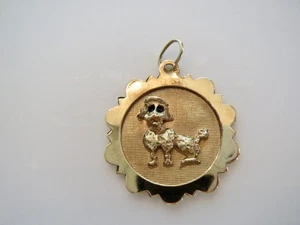 Vintage 14K Yellow Gold POODLE Dog Disc CHARM PENDANT 7/8" Diameter - Picture 1 of 7