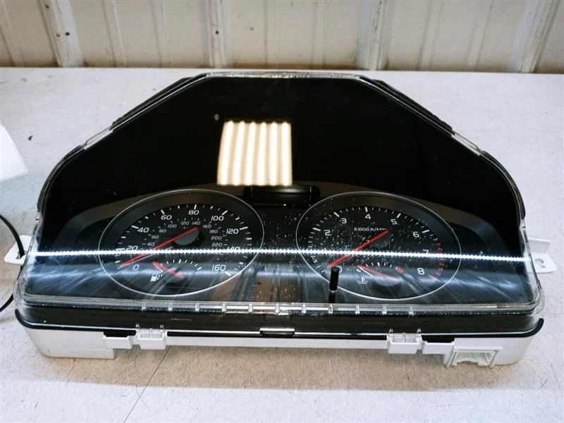 2009 沃尔沃 S40 速度计非涡轮原始设备制造商 69199-450T 轻度损坏 — 第 1/4 张图片