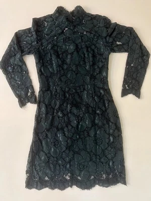 Vestido de férias feminino Betsey Johnson verde escuro sobreposição de renda. Usado tamanho 6 - Imagem 1 de 4