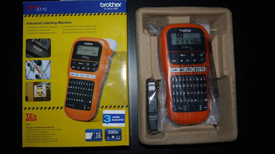 !! BROTHER P-TOUCH  BESCHRIFTUNGSGERÄT / ETIKETTENDRUCKER PT-E110 - NEU OVP !! - Bild 1 von 1