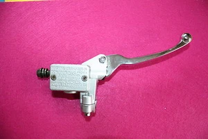 Handbremspumpe Bremspumpe RR50 Spike MRT50 MRX50 MRT125 MRX125 Beta 50 Senda50 - Picture 1 of 2