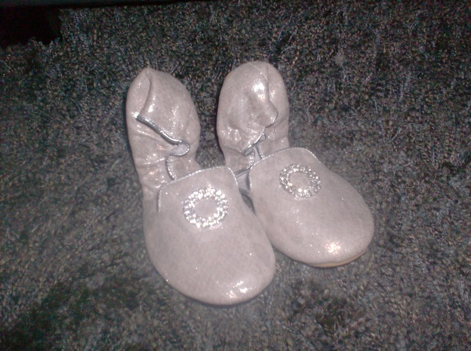 Mocassim/balé JOAN BOYCE leopardo/prata sapatos 6M novo sem caixa - Imagem 1 de 3