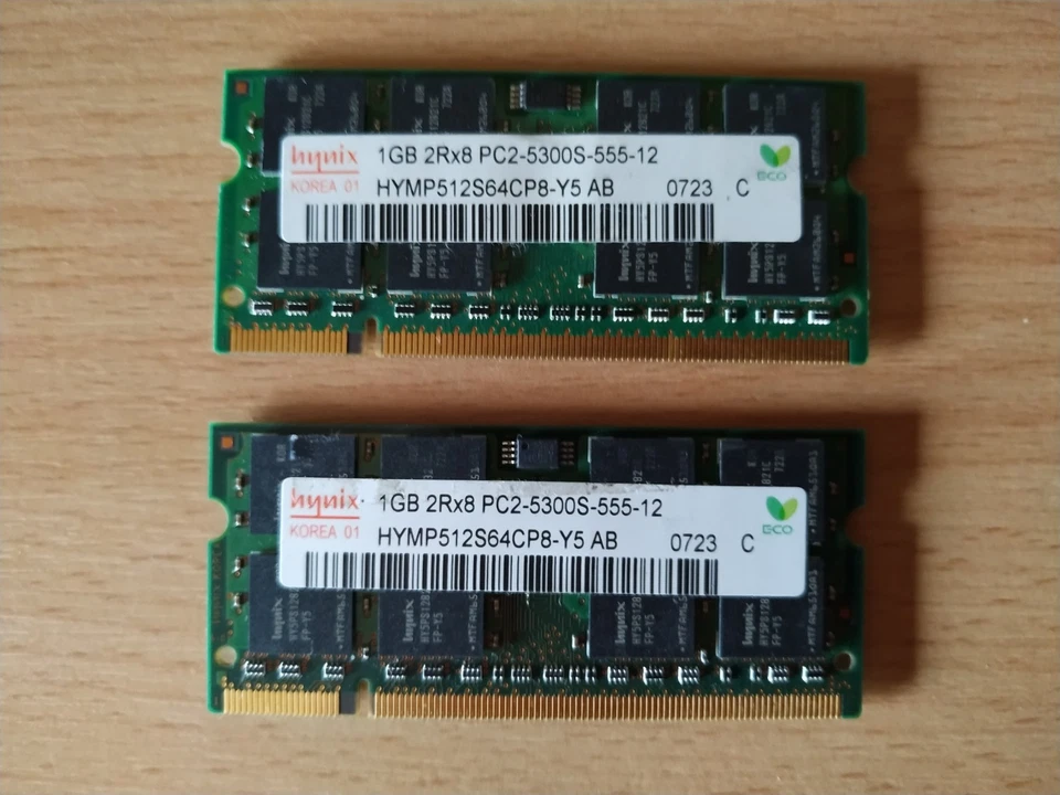 Memoria RAM SoDimm Hynix 2GB (2x 1GB) DDR2 - Immagine 1 di 1