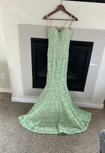 La Femme Mermaid Gown women's 2 sweetheart Boddess Strapless Lace Prom Dress - Picture 1 of 12