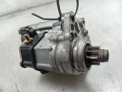 02-10 MOTOR DE ARRANQUE LEXUS SC430 4,3 L TRACCIÓN TRASERA A 2,0 KW  Foto 1 de 4