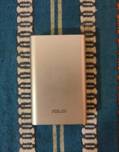 Batterie portable ASUS ZenPower Li-Ion Power Bank rechargeable 10050 occasion - Photo 1 sur 3