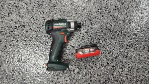 METABO SSD 12 BL 12V POWERMAXX 1/4" HEX COMPACT IMPACT DRIVER DRILL BATTERY - Picture 1 of 3