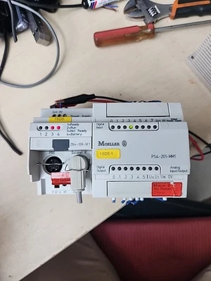 Moeller PS4-201-MM1 +ZB4-128-SF1- Compact Programmable Logic Controller USED - Image 1 of 4