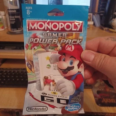 Monopoly Gamer Fire Mario Power Pack Figura Ficha con Tarjeta Nintendo Mario Juego NUEVO Foto 1 de 3