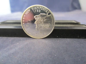 2000-S CLAD Quarter NEW HAMPSHIRE Deep Cameo Mirror Proof Upper Grading Range - Picture 1 of 4