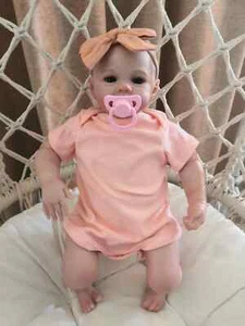 Lifelike 19in Reborn Baby Dolls Awake Realistic Newborn Vinyl Silicone Girl Toy - Picture 1 of 4