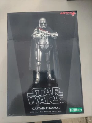 Estátua Kotobukiya ArtFX+ Star Wars O Despertar da Força Capitão Phasma escala 1/10 - Imagem 1 de 3