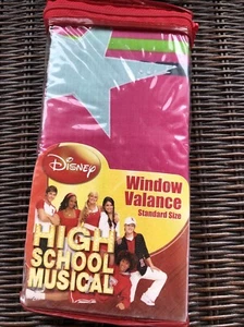 New Disney HIGH SCHOOL MUSICAL WINDOW VALANCE 84" X 15" Pink W/stars - Picture 1 of 5