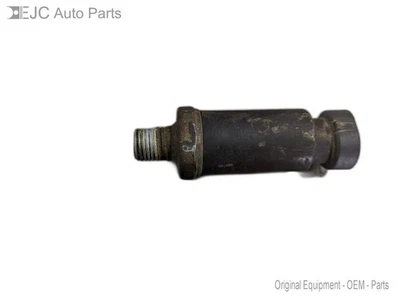 Engine Oil Pressure Sensor For 96-99 Chevrolet k1500  5.7 - Image 1 of 4