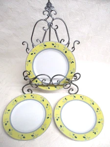 Royal Doulton  7 1/2" Salad Dessert Plate Blueberry Pattern 3 Available - Picture 1 of 7