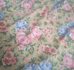 Vintage Fabric Remnant Rose Floral Cotton 116cm x 34cm Pink Beige Blue Used - Picture 1 of 4
