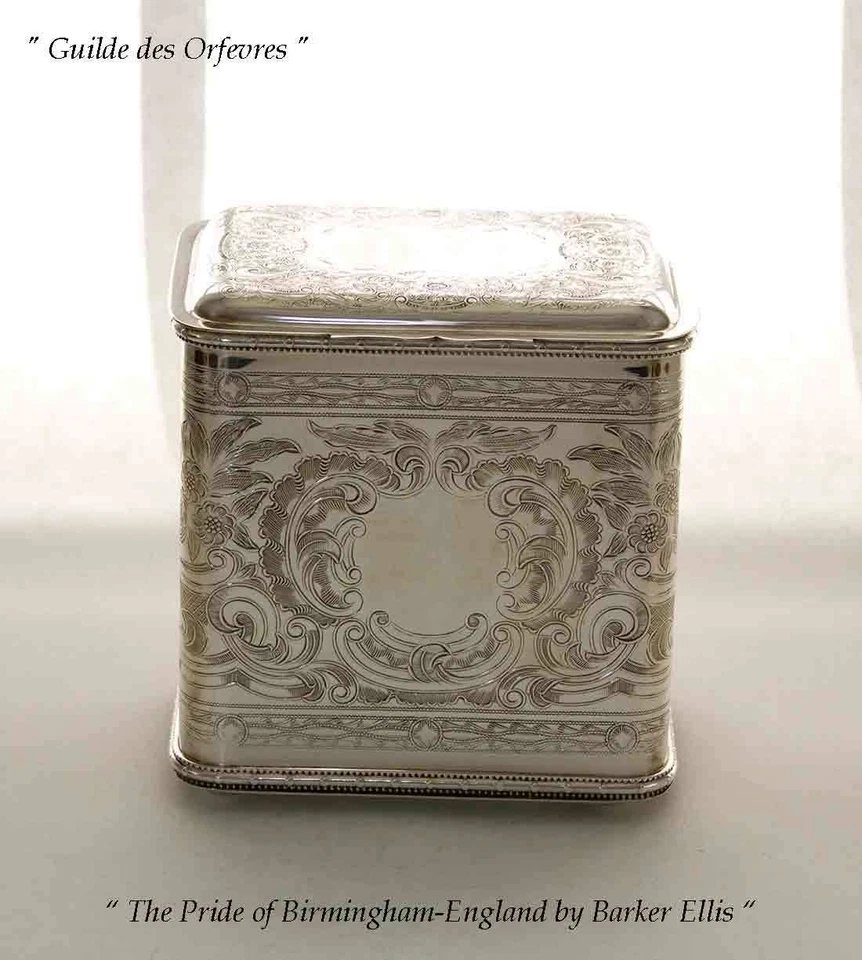 Caja de galletas oblonga plateada, en relieve Foto 1 de 4