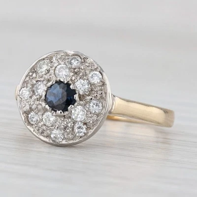 Anillo de compromiso redondo con halo de diamantes de zafiro azul de 0,45 quilates de oro amarillo de 14 k talla 8 Foto 1 de 4