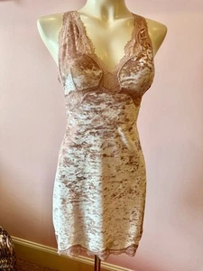 Victoria’s Secret Crushed Velvet Mauve Pink Slip Dress Lingerie Lace Detail XS - Picture 1 of 7