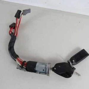 Blocchetto accensione con chiave Citroen Xantia 1993-2002 usato (32685 C-2-F-9) - Picture 1 of 1