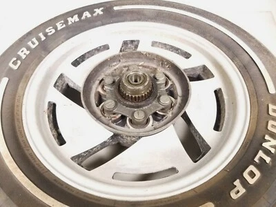 Llanta trasera 85-07 Yamaha Vmax VMX1200 RECTA (sin neumático) 15" X 3,50 Foto 1 de 4