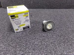 LUMAPRO 5000K PAR20 40 W 25° NARROW FLOOD (TJ) - Picture 1 of 4