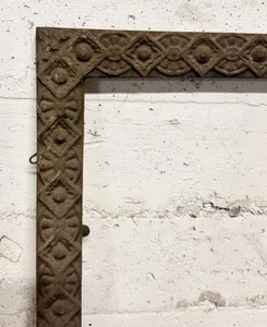 ANTIQUE Diamond Floral Design CAST IRON FIREPLACE SURROUND 30.5 X 24.5” - Picture 1 of 4