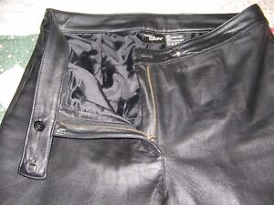 BOUTIQUE EUROPA BLACK LEATHER FULLY LINED PANTS Size 10/ Pre-owned