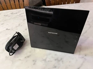 NETGEAR AC1600 WiFi Cable Modem Router Model: C6250 - Afbeelding 1 van 4