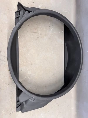 1971-1977 Chevy Chevelle Impala Malibu El Camino Laguna Fan Shroud GMC Sprint OE - Image 1 of 4