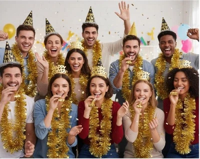 Paquete de fiesta de alegría de año nuevo para 10 sombreros de 30 unidades cuernos de tiaras Leis dorado negro Foto 1 de 4
