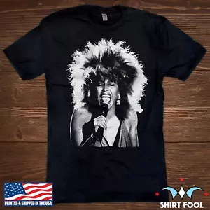 T-SHIRT TINA TURNER IN CONCERT **MARQUE NIVEAU SUIVANT** - Photo 1/1