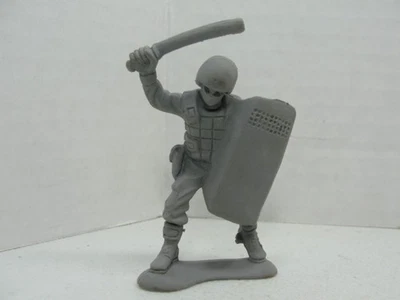 Riot Police unique figure - Image 1 of 3