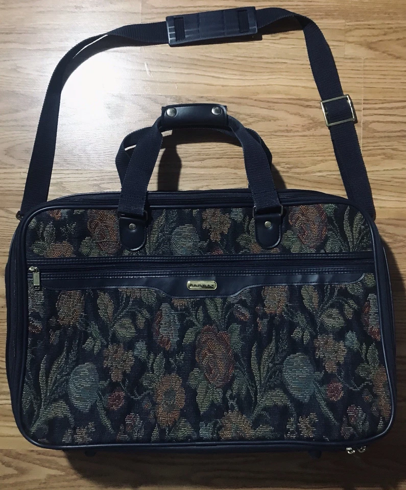 "Maleta de equipaje de mano Jaguar JC Penney azul floral 20x13"" capacidad M/L" Foto 1 de 4