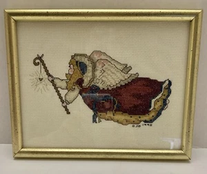 Vtg Cross Stitch Christmas Angel Completed Frame Glass 7"x 9" 1990 Handmade - Picture 1 of 5