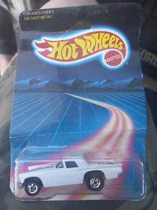 1986 HOT WHEELS WHITE 57 T-BIRD #3993, CAR IS MINT, PACKAGE IS FOLDED ! AS-IS ! - Picture 1 of 8