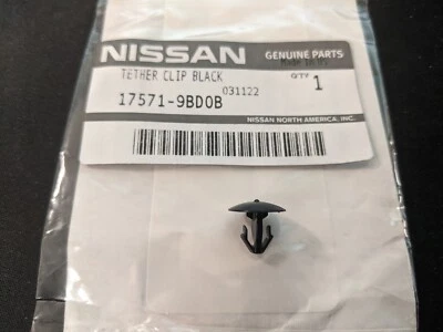 GENUINE OEM Nissan Fuel Tank Cap Clip for Altima Rogue Versa 370Z (17571-9BD0B) - Image 1 of 4