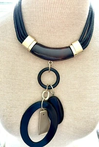 Collana Choker Colore Oro Statement Chico con Accenti N5291 - Foto 1 di 10