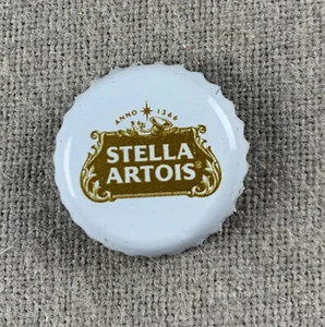 STELLA ARTOIS Brewing Co., Beer bottle Crown cap. Pale Lager. Leuven, Belgium - Picture 1 of 2